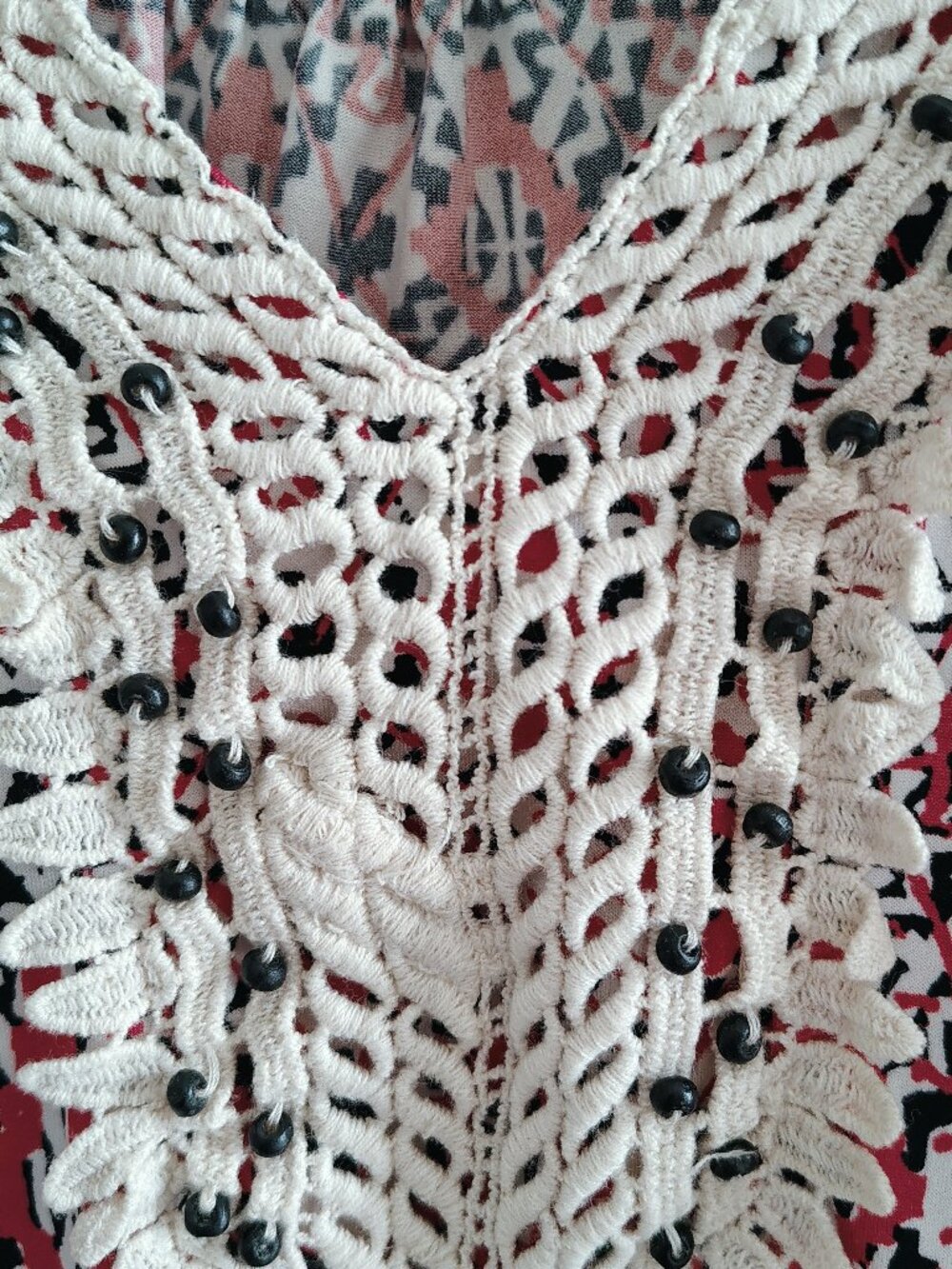 Ladies Sleeveless BOHO CHIC TOP with CROCHET TRIM & WOOD Beads - Picture 5 of 7